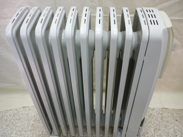 DeLonghi デロンギ オイルヒーター L字型 10枚フィン R731015EF