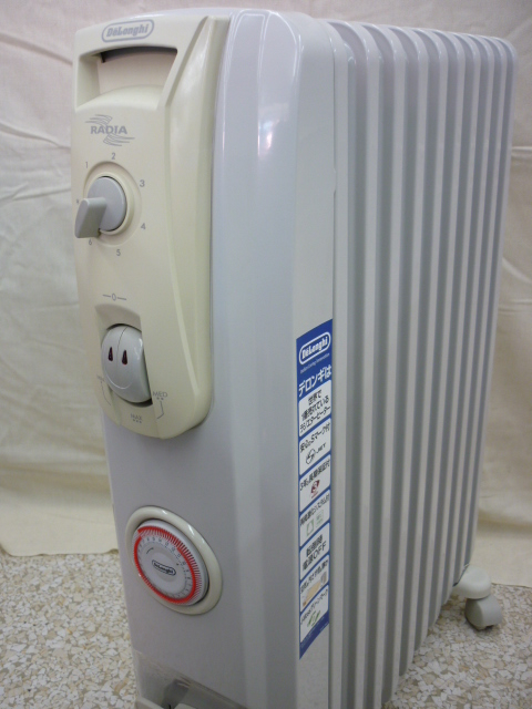 DeLonghi デロンギ オイルヒーター L字型 10枚フィン R731015EF