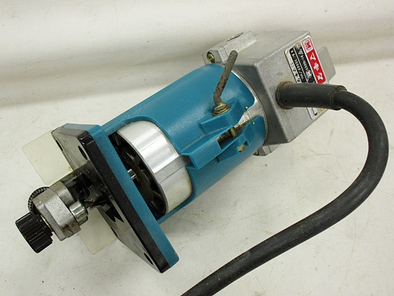 01/19-02 MAKITA マキタ トリマ 3700 大工道具