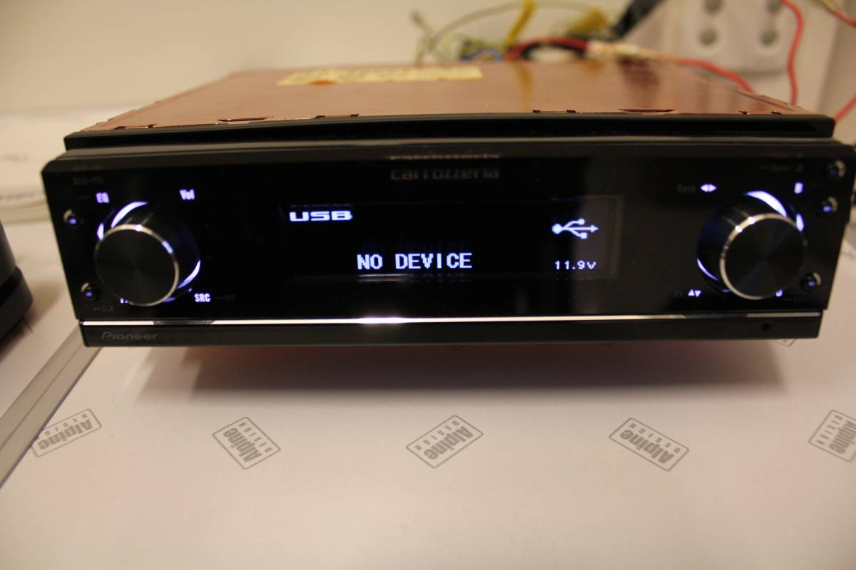 ★ carrozzeria カロッツェリア DEH-P01 CDプレーヤー中古品