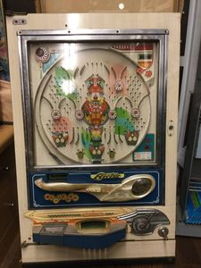レトロ パチンコのYahoo!オークション(旧ヤフオク!)の相場・価格を見る