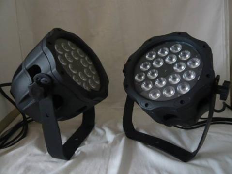 2年保証新品★業務用舞台照明★防水LEDライトRGB+W/PAR64/18灯x12W ～4in1