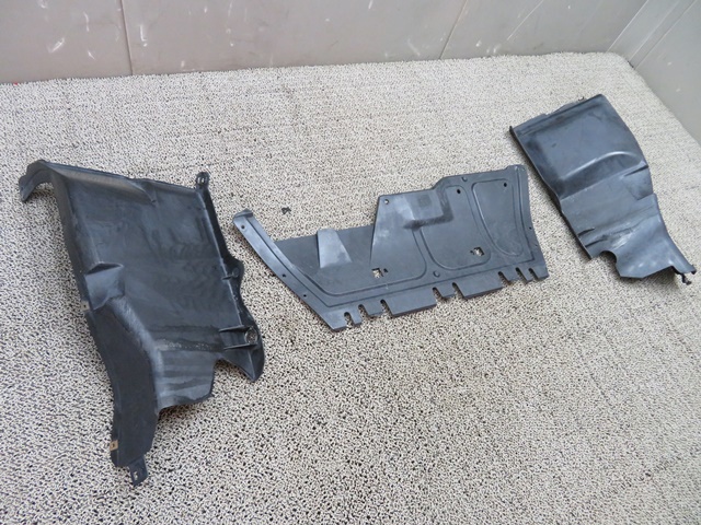 3442・ニュービートル 9CBFS 純正【フロント アンダー カバー 3点セット】取付の欠損無し★刻印：1J0825250AC/1J0825245J/1J0825237★即決