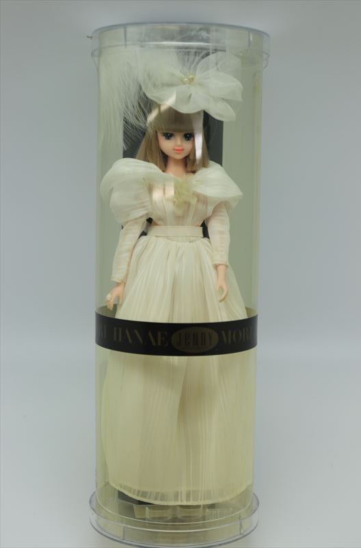 A1072 【未使用・箱崩れ品】ジェニー タカラ HANAE　MORI 森英恵 当時物 コレクション 白ドレス 1000円スタート！（44）