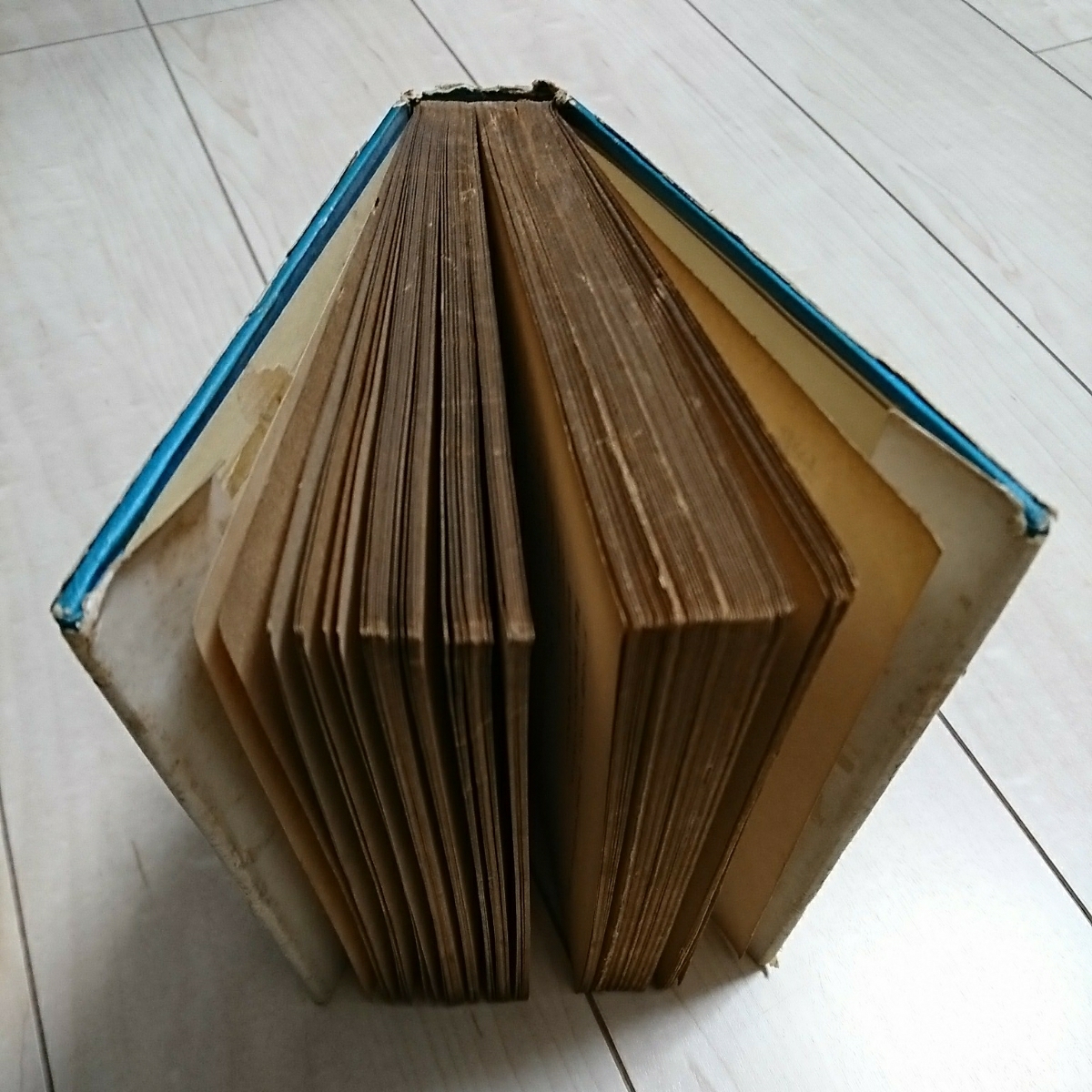 謎の美人探偵』異色探偵長編小説。北園孝吉著。昭和32年初版カバー付