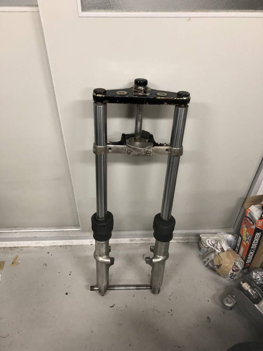 パンヘッドフロントフォーク