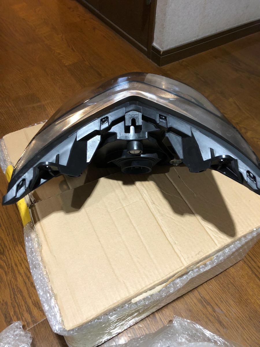 シグナスX3型 台湾仕様 1MS 純正ノーマルヘッドライト ライト