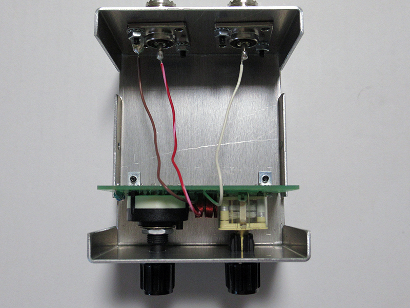 MFJ-956 SW/MW/LW Tuner （短波/中波/長波 受信専用プリセレクター