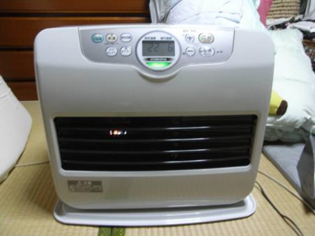 2014年製。使用期間1年。美品。コロナハイパワー石油ファンヒーター 