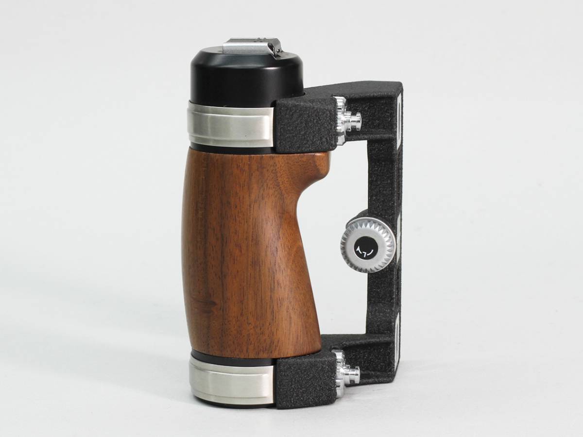 ☆Pentax ペンタックス☆67 6×7用 木製グリップ アクセサリー 家電、AV