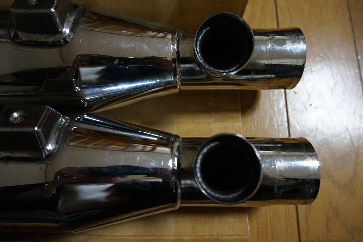 美品 スポーツスターXL純正サイレンサー 64853－04