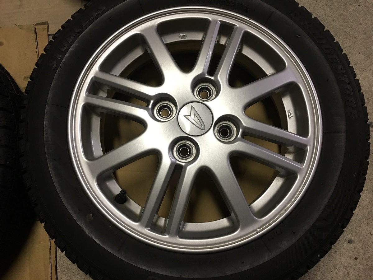 軽全般 バリ山 BS 155/65R14 スタッドレスタイヤ ダイハツ 純正 100 4