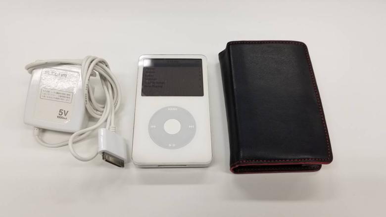 動作OK Apple iPod Classic 60GB MA147J A1136 iPod 60GB Apple その3