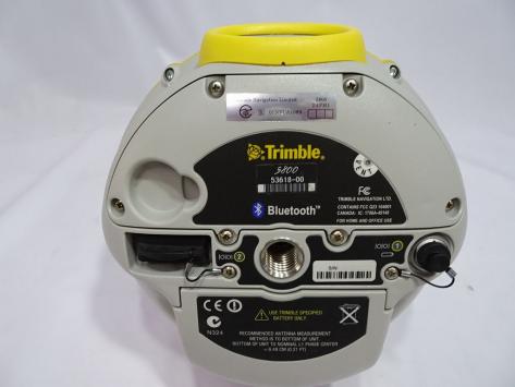【ジャンク】1000円～ GPS受信機 Trimble5800/R8 三脚有 動作未確認