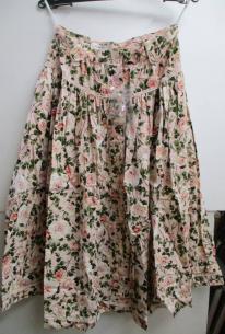 ★F89【INGEBORG/インゲボルグ】バラ柄 ピンクフレアスカート/未着用タグ無し 予備ボタン付き