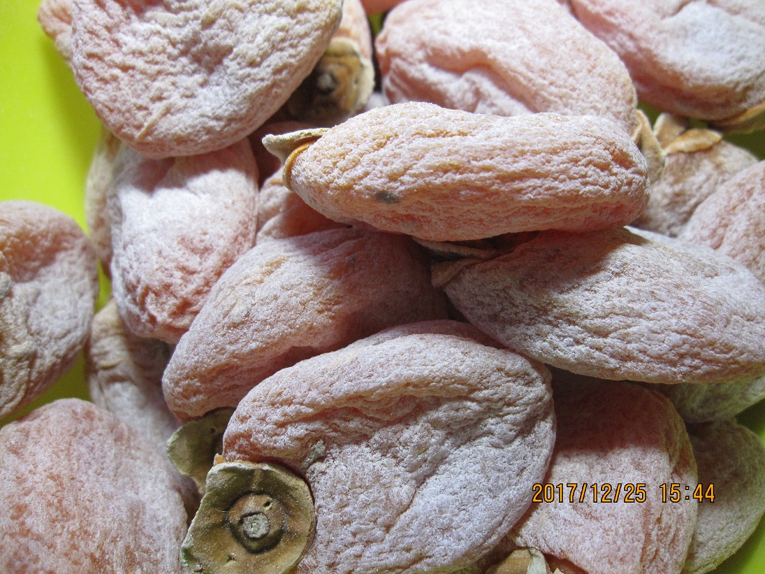 市田柿　バラ１ｋｇ （生産者より直送品） 　送料お安く