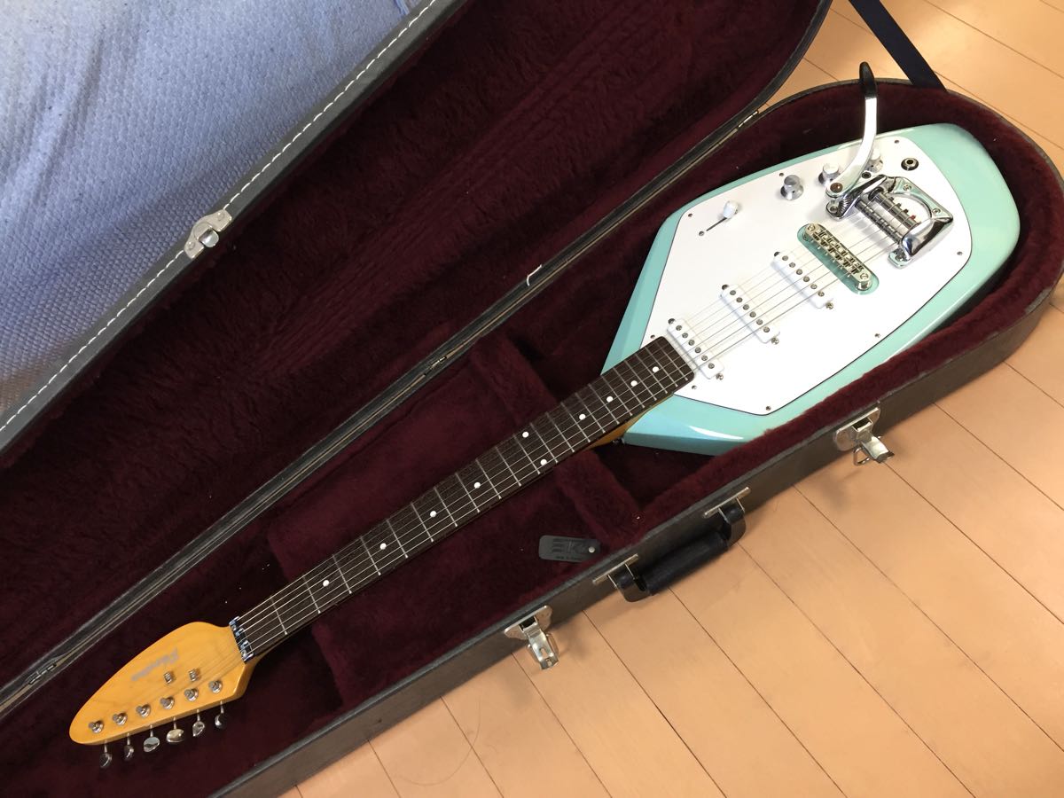 Phantom Guitar Works_1