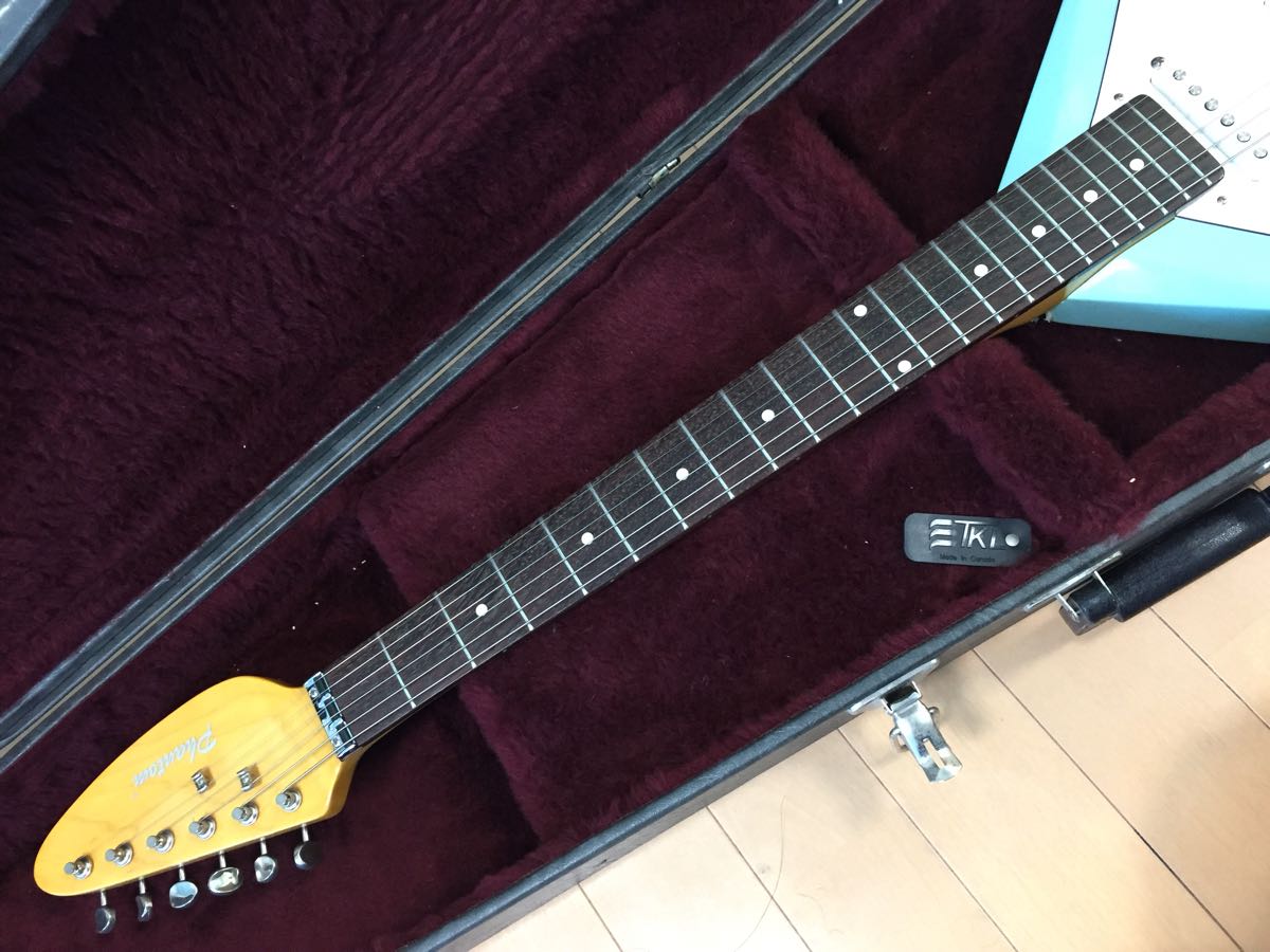 Phantom Guitar Works_2