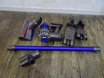 4743◇ dyson/ダイソン サイクロン掃除機 DC74 ジャンク dyson