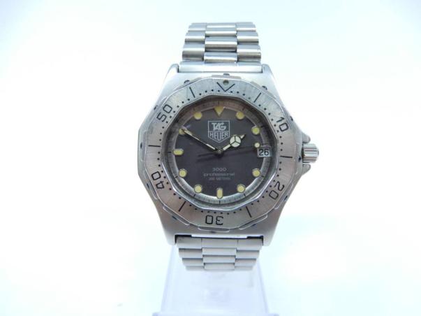 TAGHEUER タグホイヤー 3000 professional プロフェッショナル 純正ベルト付き 200MTERS 932.206 クォーツ 非稼働