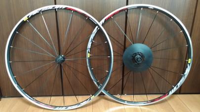 Mavic Aksium MAVIC AKSIUM RASE 700cホイール前後セット 622×15c