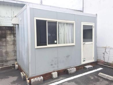 大阪発コンテナハウス仮設ハウス倉庫物置勉強部屋2.3坪中古品 コンテナ 
