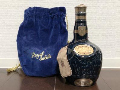 未開栓 ROYAL SALUTE 21 ロイヤルサルート 21年 青 ブルー 陶器ボトル
