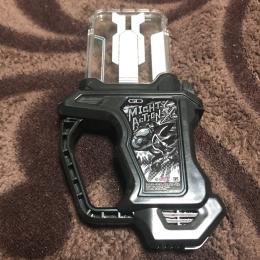 美品 劇場版限定 オリジン プロトマイティアクションX ガシャット ゲンム レベル0 デンジャラスゾンビ 仮面ライダー エグゼイド ビルド 2