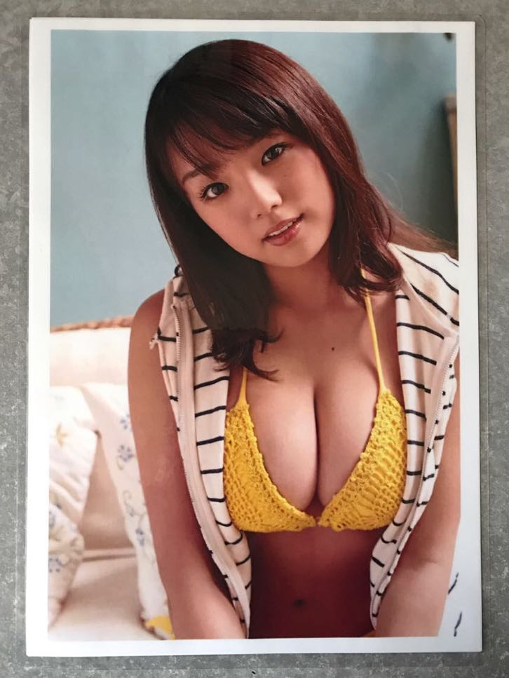 ☆ 篠崎愛 ☆ラミネートポスター A 4 版 写真 篠崎愛 ポスター 写真 A4変