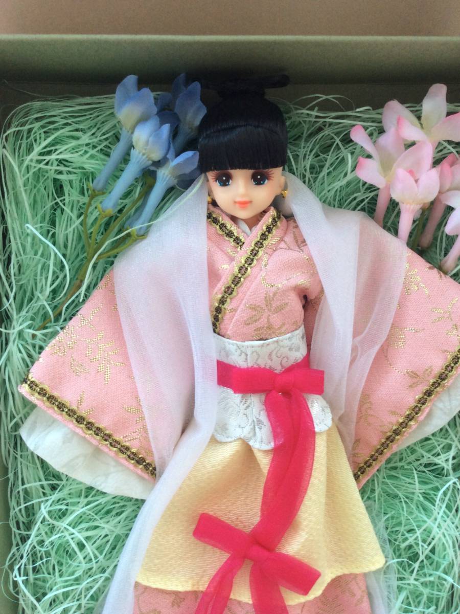 Totoco 天女マリーン ジェニーフレンド 黒髪人形 人形 売買されたオークション情報 Yahooの商品情報をアーカイブ公開 オークファン Aucfan Com