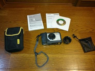 中古　RICOH リコー防水 防塵 デジタルカメラ G700 現場 単4電池で動作確認　ケース・ストラップ・広角レンズ・バッテリー付