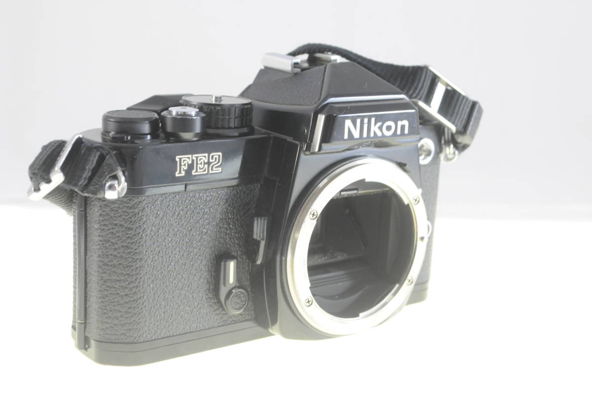 Nikon FE2 ボディ ニコン 一眼レフカメラ 35mm | シルバー FE