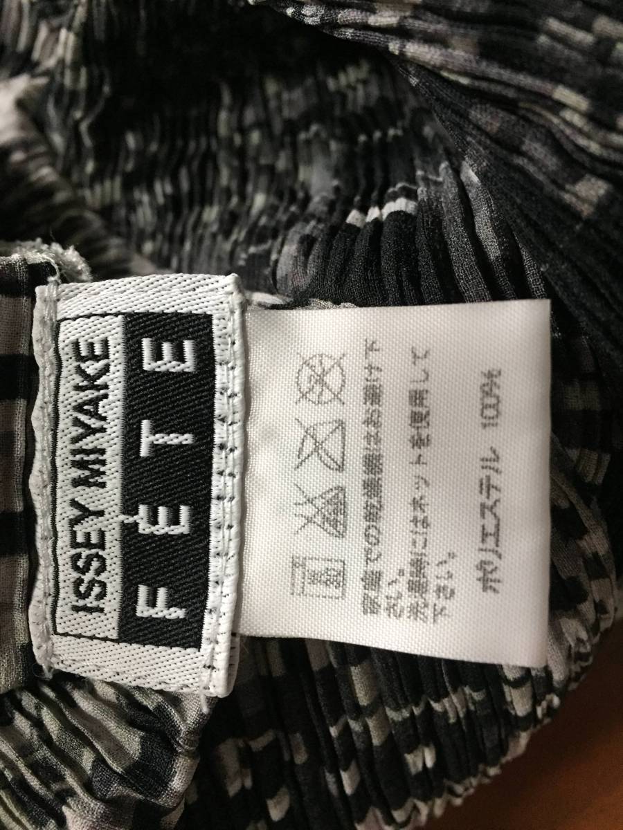 イッセイミヤケ FETE 長袖 カットソー 上品 豪華 MIYAKE ISSEY FETE
