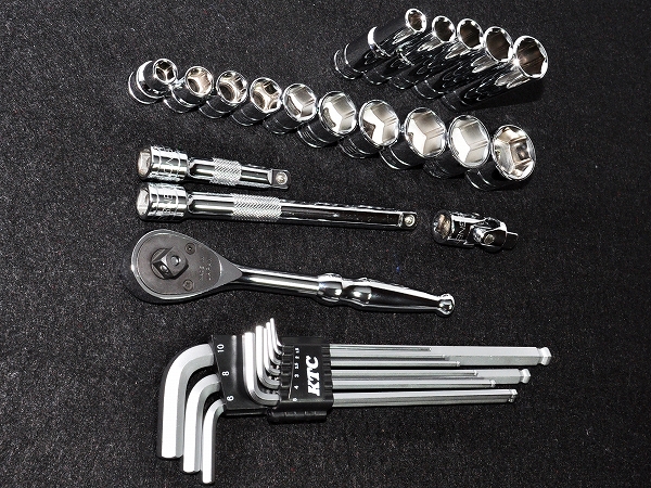 Pro-Auto 3/8(9.5)DR.伸縮式フレックスロックラチェット STR-F3