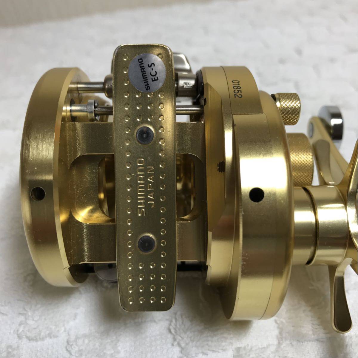 ★シマノ★美品カルカッタコンクエスト400F_9