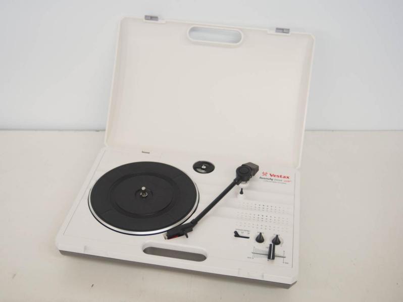 Vestax ポータブルターンテーブル ベスタクス trax handy USB
