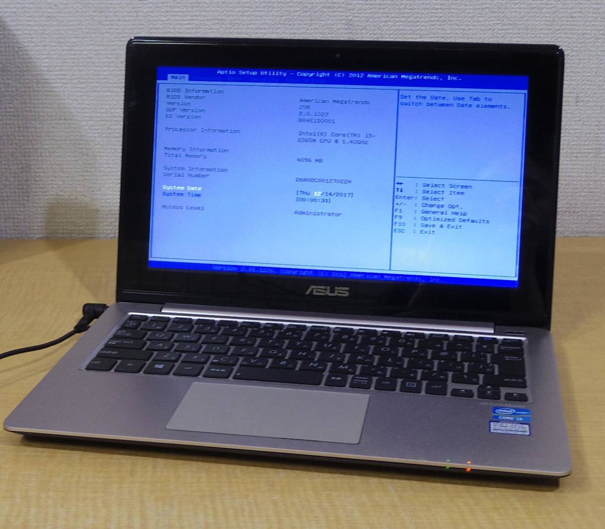Core ASUS 4GB i3-2365M X202E Asus VivoBook Notebook Refubished 
