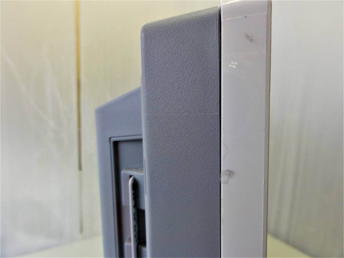 東芝REGZA 23V型 2013年製 液晶テレビ TOSHIBA REGZA 23V型/23S7/2013 