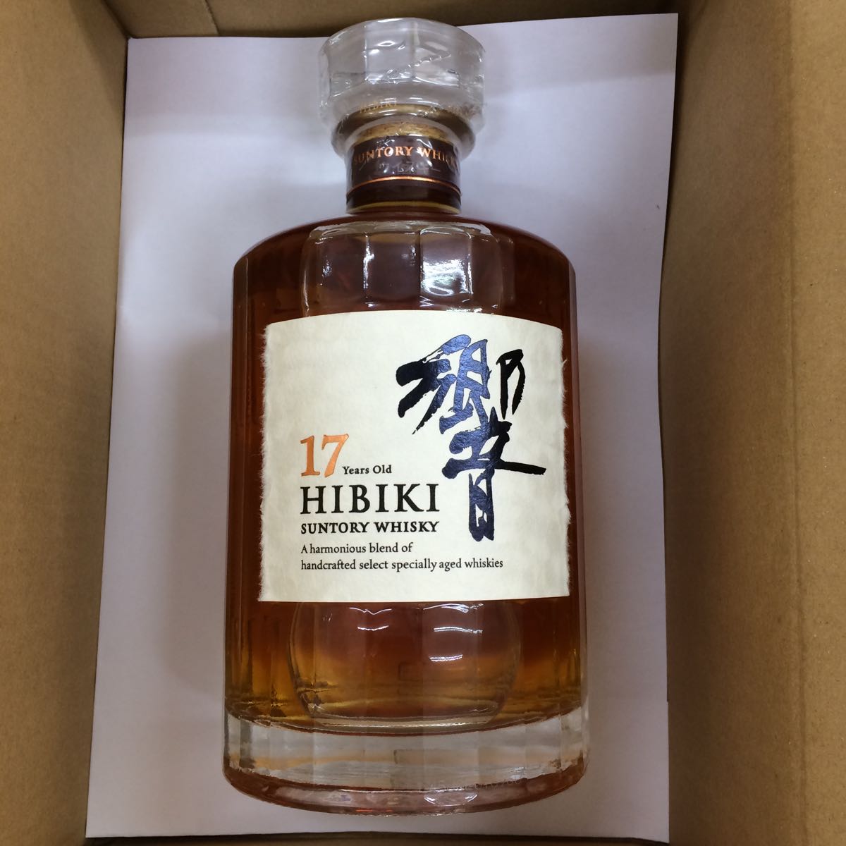 サントリーウイスキー 響 17年 700ml