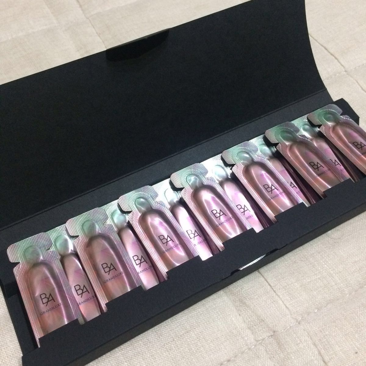 POLA B.A グランラグゼⅡ 0.6×13包 最高級美容液 ビーエー ポーラ サンプル