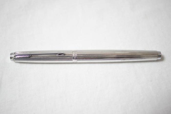稀少◇パーカー 14KPOINT USA シルバー 30μ 万年筆 PARKER ♪k