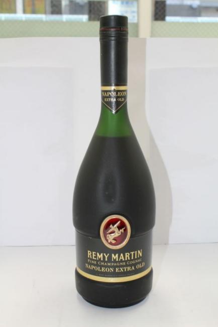 レミーマルタン ナポレオン エクストラオールド 700ml 40% REMY MARTIN