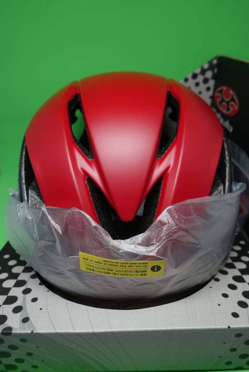 【極美品】OGK Kabuto AERO-R1 (マットブラックレッド・S／M)