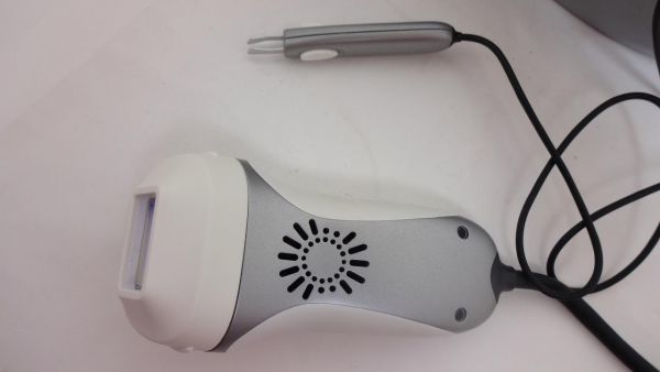極美品☆ KE-NON ケノン フラッシュ式脱毛器 NPL-2080 エステティック