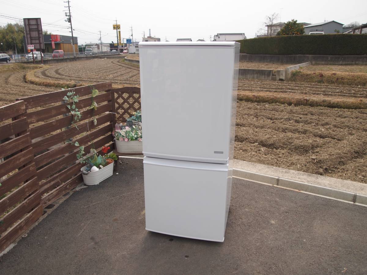 ☆シャープ SHARP SJ-C14B-W 2ドア 冷凍 冷蔵庫 137L 2016年 シャープ