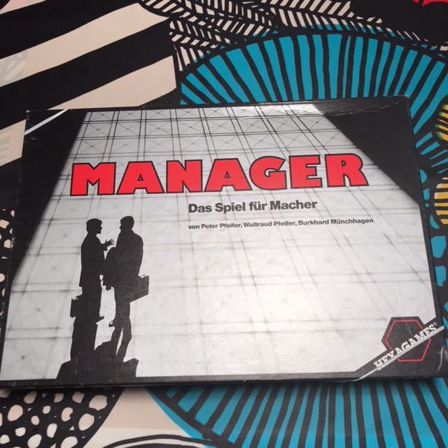 マネージャー MANAGER
