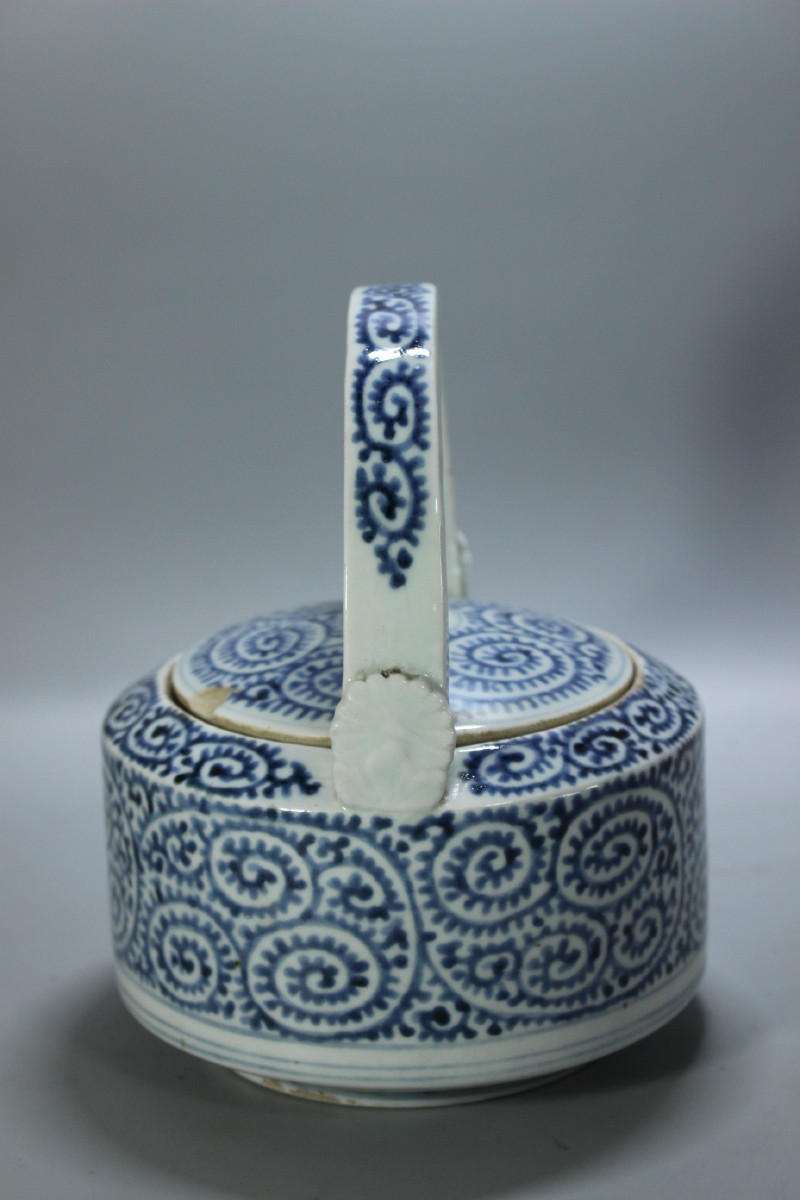 E401 古伊万里蛸唐草 銚子/染付/和骨董/和食器/アンティーク/酒器