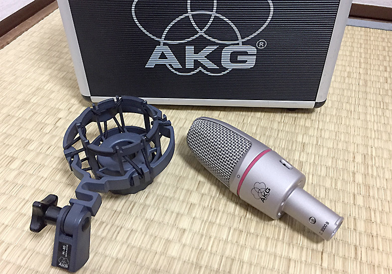 AKGコンデンサーマイク C3000B USED 良いマイクです