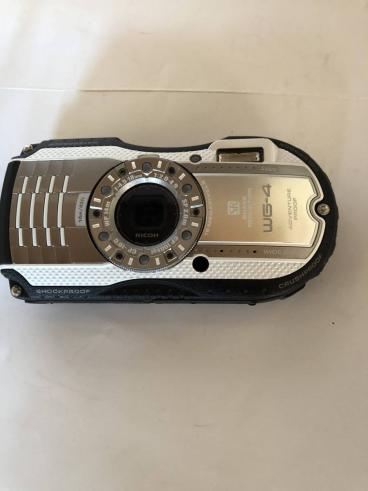 RICOH WG-4 シルバー 中古美品