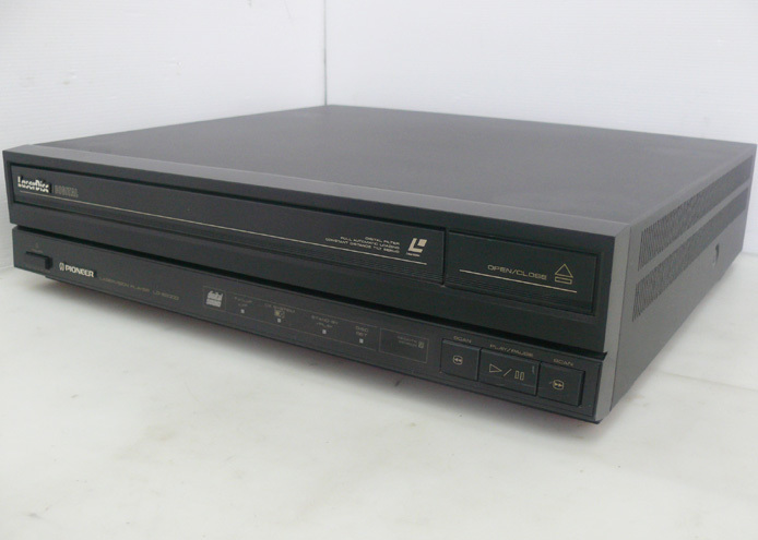 ♪ パイオニア/Pioneer レーザービジョン/LDプレーヤー LD-8200D ♪